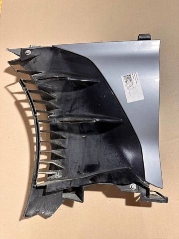 Ліве переднє крило 41008495961 BMW