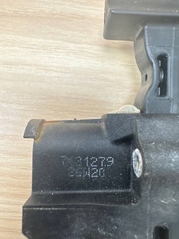 Обмежувач відкриття дверей, передній 51217431279 BMW