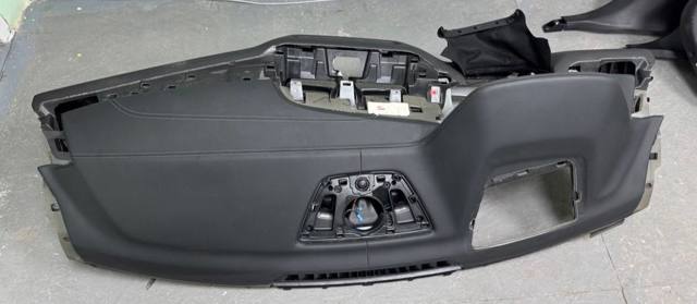 Передня панель 51459471918 BMW