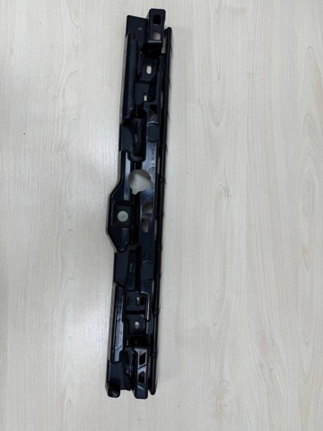 Опора порога (кріплення) 51777387343 BMW