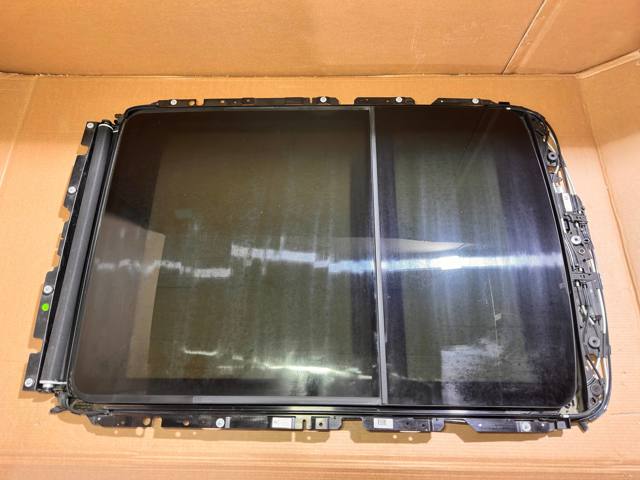Кришка люка даху передня 54109466703 BMW