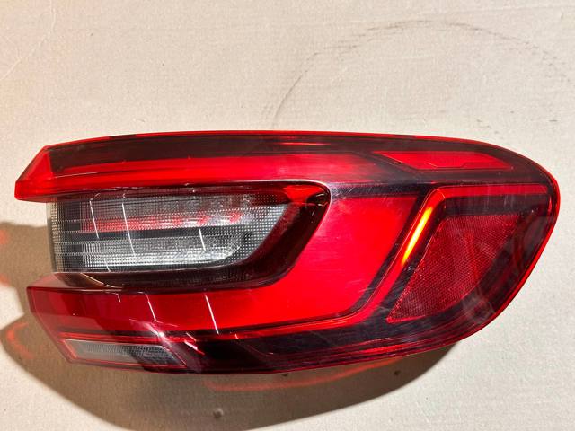 Ліхтар задній правий, зовнішній 63219448072 BMW