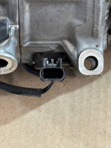 Компресор кондиціонера 64526822848 BMW