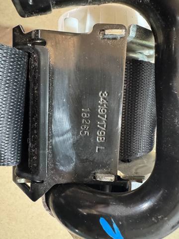 Пасок безпеки задній лівий 72117941623 BMW