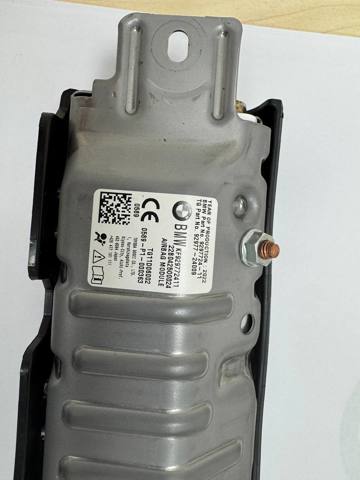 Подушка безпеки (AIRBAG) пасажирська, захисту колін 72129297724 BMW