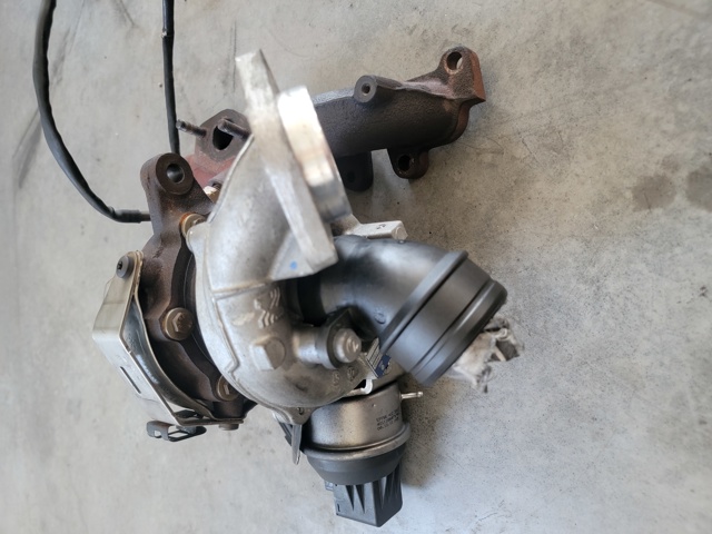 Турбонаддув 03L253056G VAG
