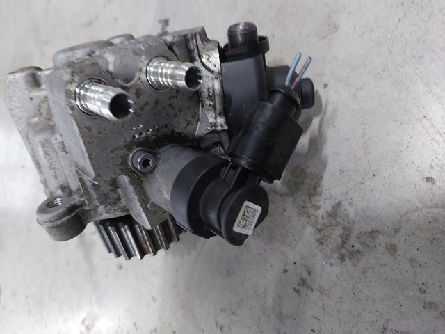 Насос паливний високого тиску (ПНВТ) - DIESEL 0445010537 BOSCH