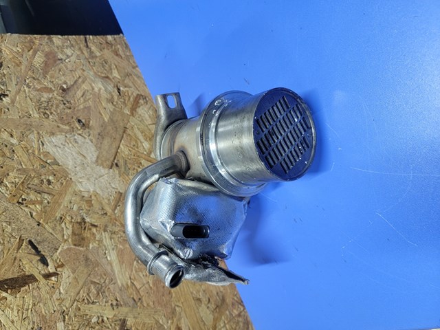 Радіатор системи рециркуляції ОГ 04L131512D VAG