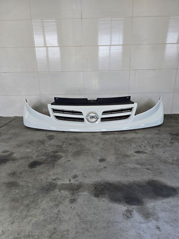 Облицювання радіатора 623100250 NISSAN