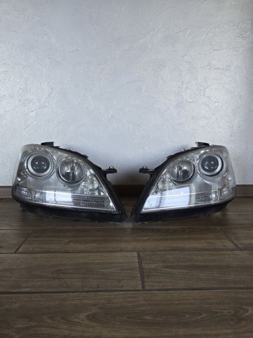 Фара дальнього світла в зборі A1648260191 MERCEDES