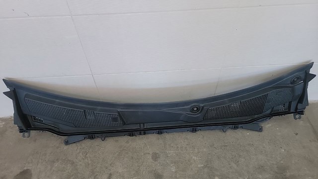Водостік лобового скла, жабо A1778300000 MERCEDES