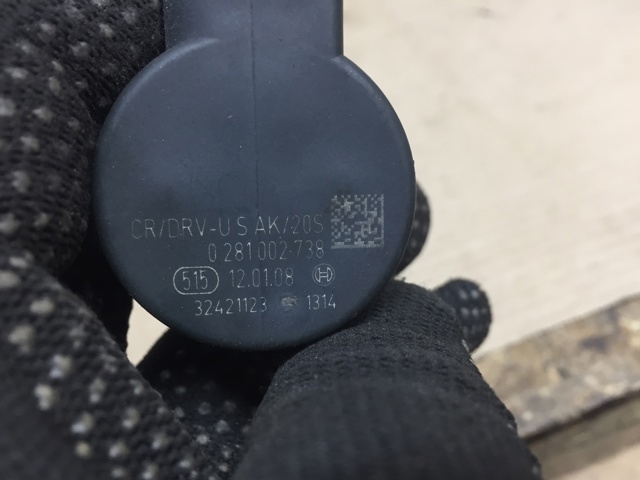 Регулятор тиску палива 0281002738 BOSCH
