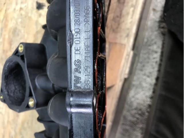 Колектор впускний 03G129713AF VAG
