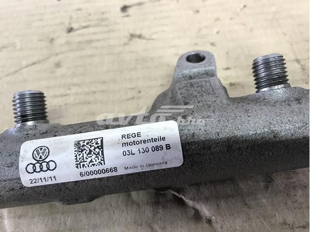 Паливна рампа 03L130089B VAG