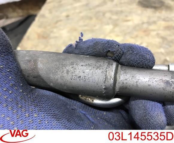 Трубка/шланг відводу масла від турбіни 03L145535D VAG