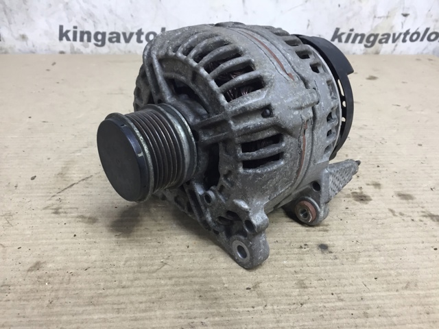Авто генератор 06F903023F VAG
