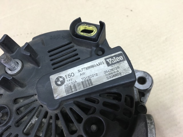 Генератор автомобільний 12317789980 BMW