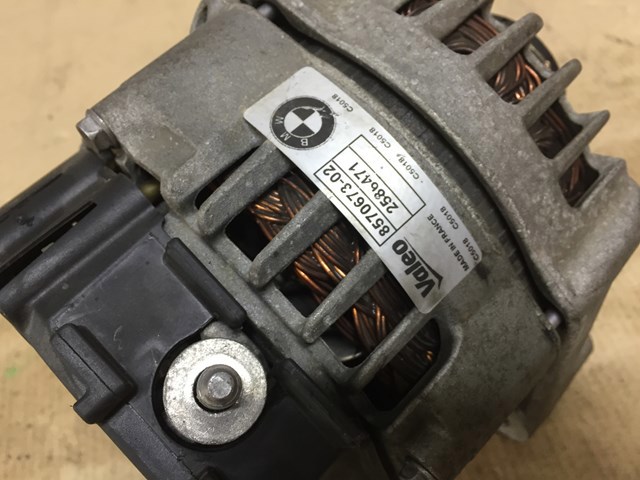 Генератор 12318570672 BMW