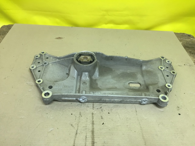 Передня балка 1K0199369G VAG