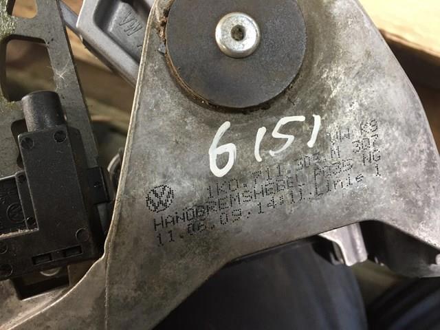 Важіль ручного гальма 1K0711303M VAG