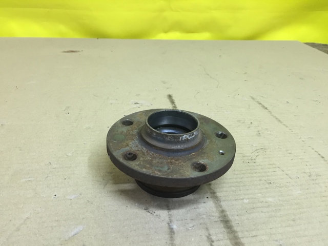 Підшипник задньої маточини 1T0598611B VAG