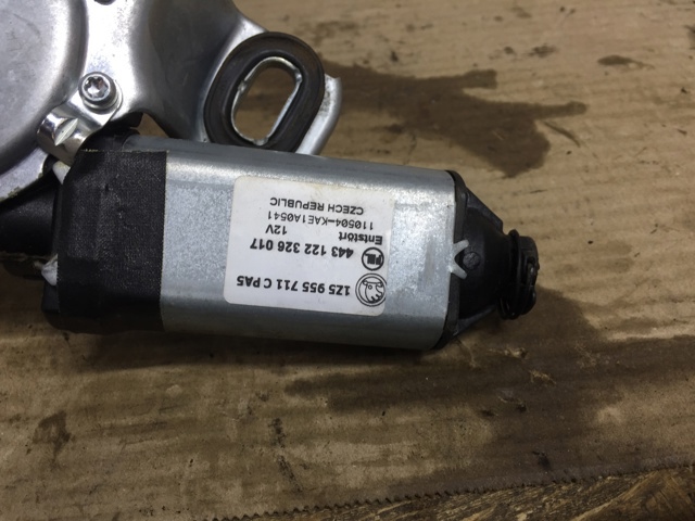 Склоочисник дверей задка 1Z5955711C VAG