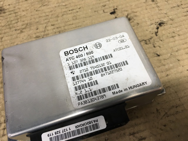 Управління включенням КОМ 27107540132 BMW