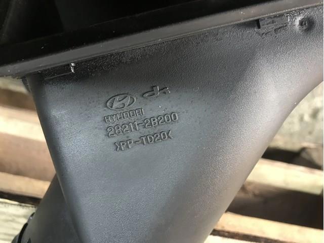 Патрубок повітряний, вхід повітряного фільтра 282122B100 HYUNDAI