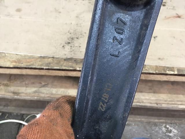 Лівий важіль передній нижній підвіски 31126771893 BMW