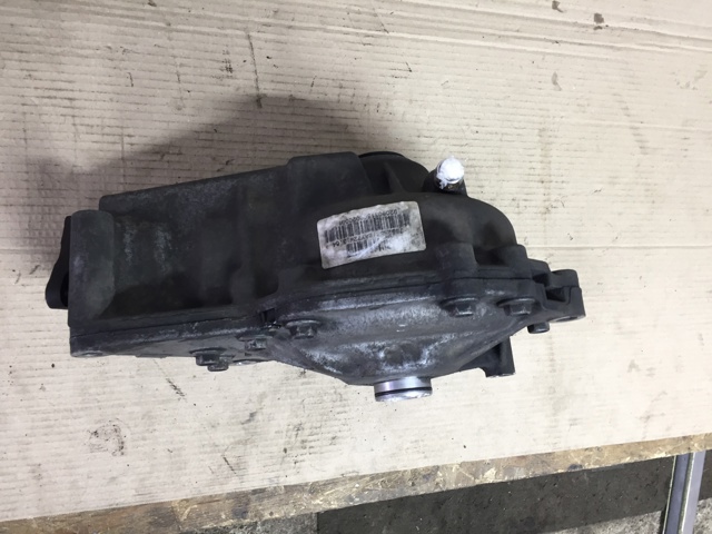 Редуктор колісний моста переднього 31507612956 BMW