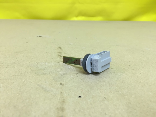 Датчик температури повітря в салоні 3D0907543A VAG