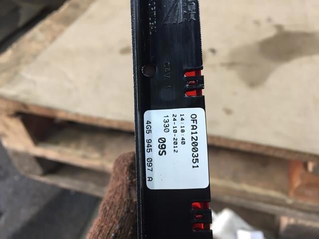 Стоп-сигнал заднього скла 4G5945097A VAG