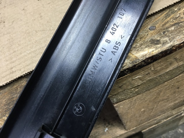 Накладка дверного порогу внутрішня, передня ліва 51478254289 BMW