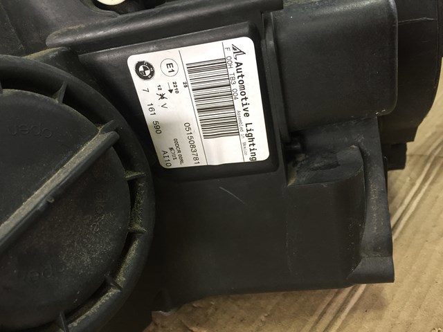 Фара правая 63117288992 BMW