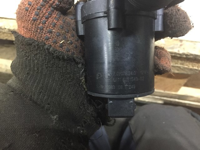 Водяний насос охолодження електро додатковий 64116951549 BMW