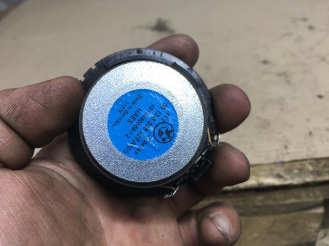 Динамік передньої двері 65138368237 BMW