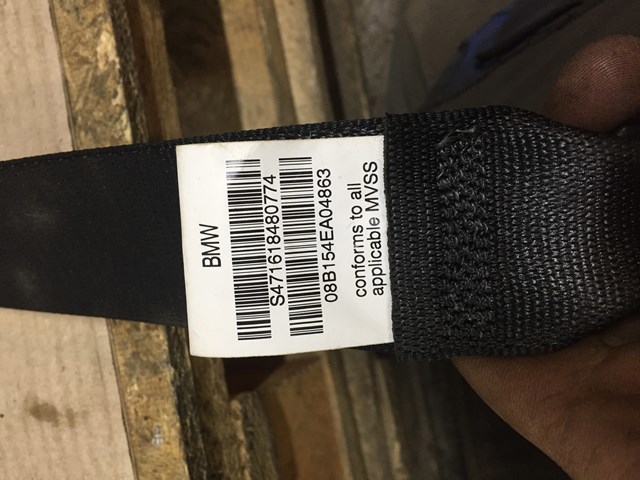 Пасок безпеки задній лівий 72117161847 BMW