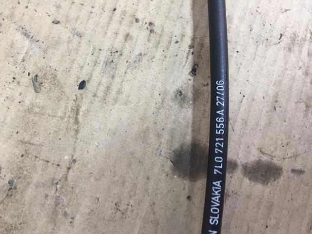 Трос стоянкового гальма передній 7L0721556A VAG