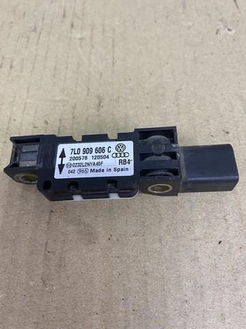 Датчик Айрбег передній 7L0909606C VAG
