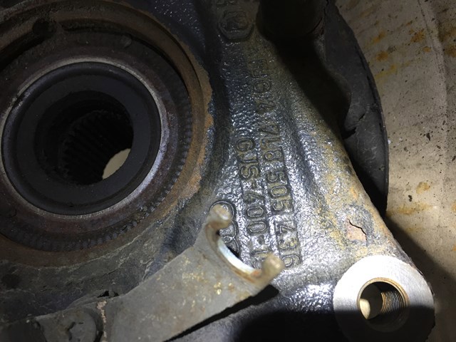Цапфа - поворотний кулак заднім виходом, 7L8505436 VAG