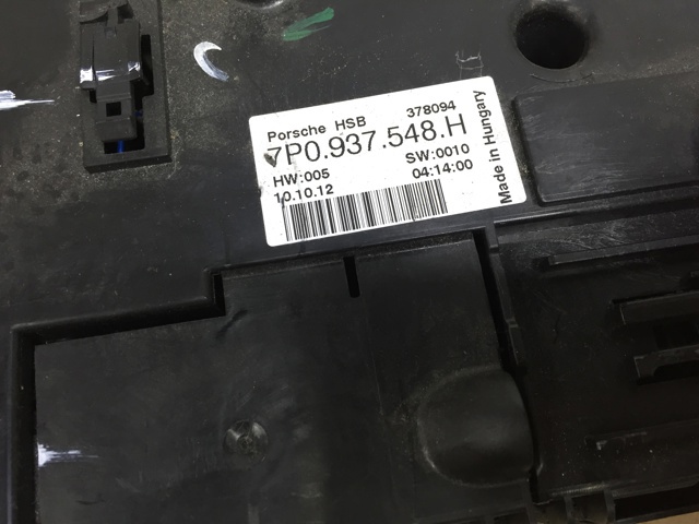 Корпус запобіжників 7P0937548H PORSCHE