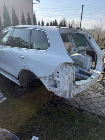 Крило заднє ліве 7P6809843B VAG