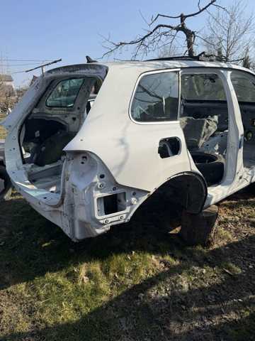 Крило праве заднє 7P6809844B VAG