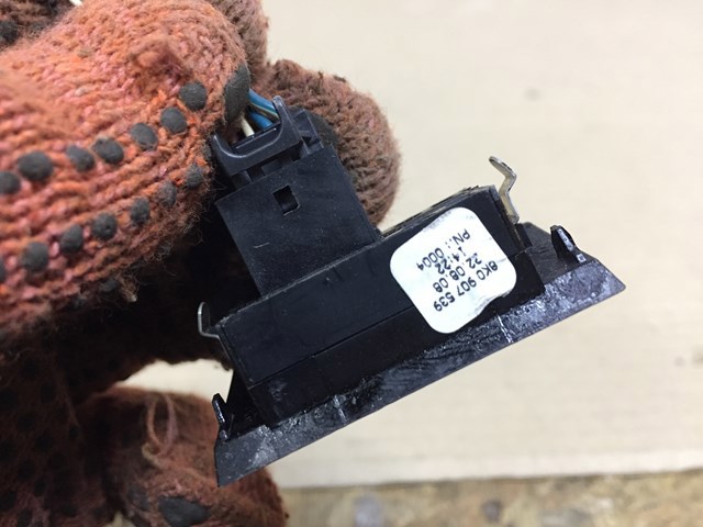 Датчик освітлення салону 8K0907539 VAG