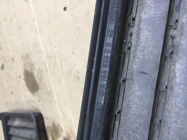 Дверцята бензобака A1648300042 MERCEDES