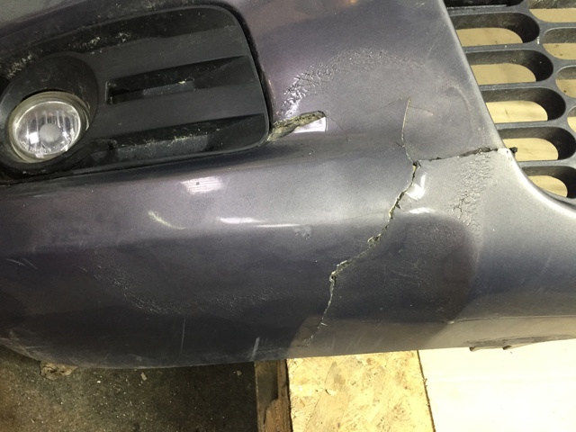 Кожух бампера переднього EG2150031FBB MAZDA