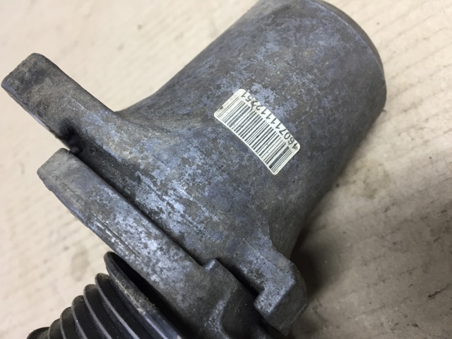 Натягувач приводного ременя LFG115980B MAZDA