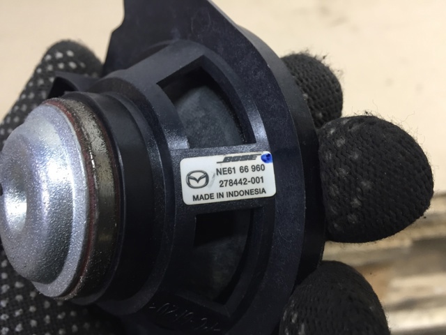 Динамік "торпедо" NE6166960 MAZDA