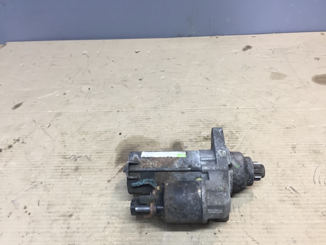 Стартер автомобільний 02T911024QX VAG