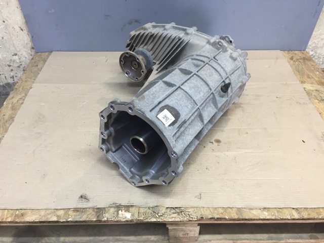 Коробка роздавальна 0BU341010Q VAG